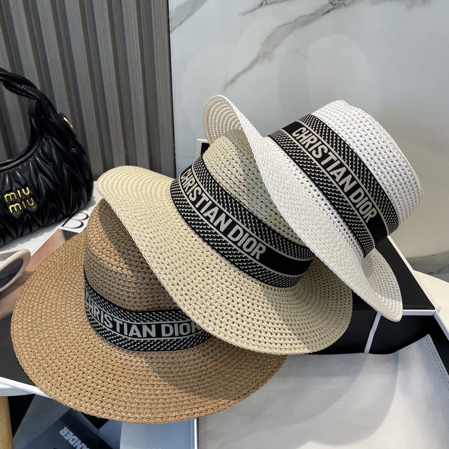 迪奥Dior 新款平顶草帽,高级定制,名媛风,细节待上,夏季防晒防紫外线,出行必备,百搭好看