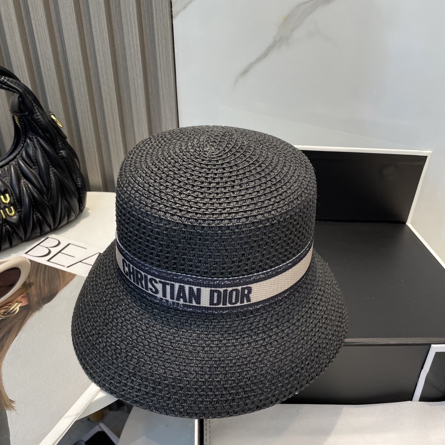 
迪奥Dior 新款草帽，高级定制，名媛风，细节待上，夏季防晒防紫外线，出行必备，百搭好看