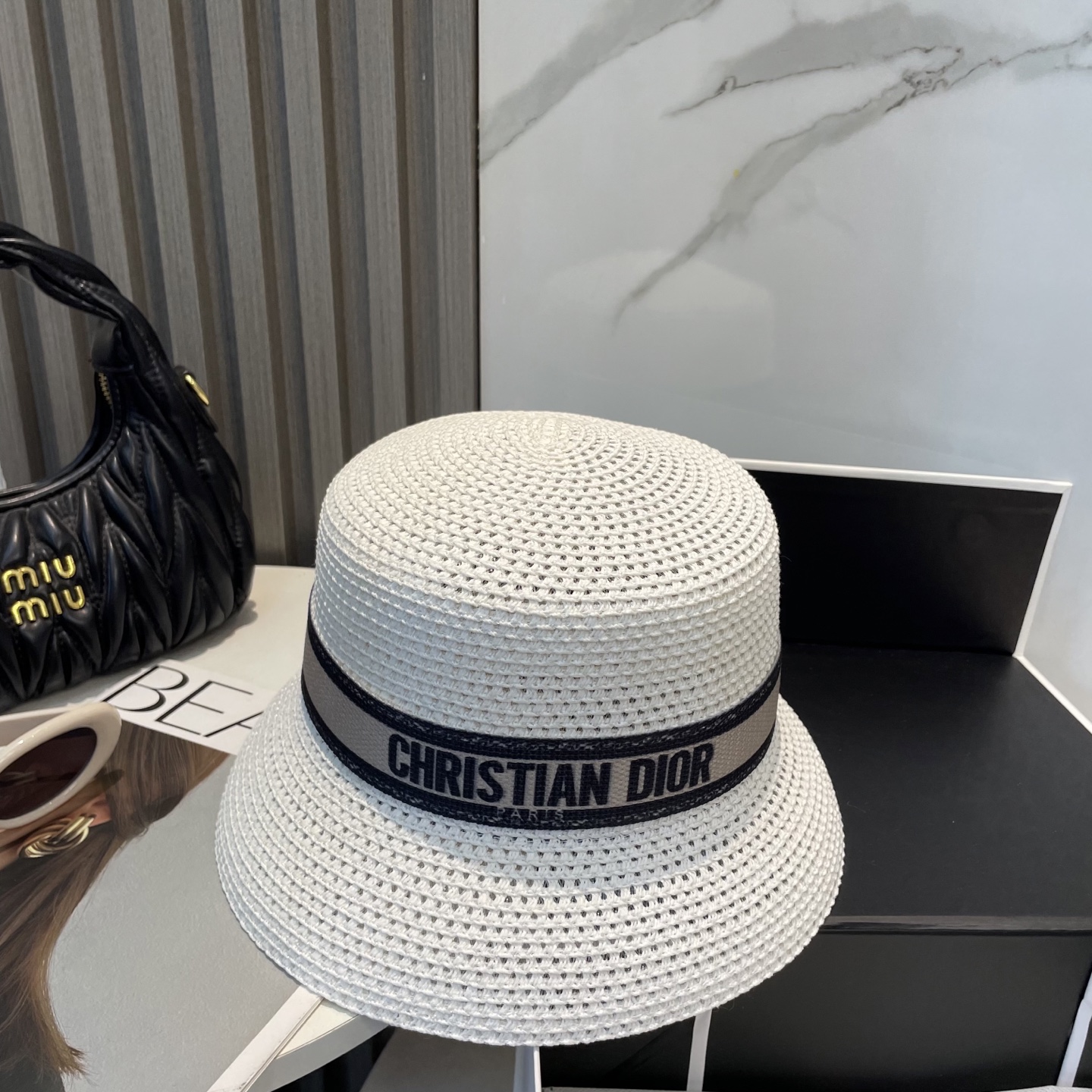 
迪奥Dior 新款草帽，高级定制，名媛风，细节待上，夏季防晒防紫外线，出行必备，百搭好看