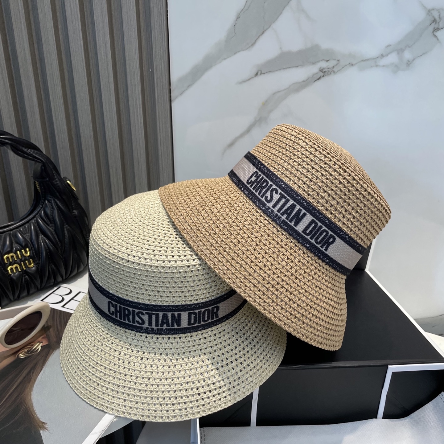 
迪奥Dior 新款草帽，高级定制，名媛风，细节待上，夏季防晒防紫外线，出行必备，百搭好看
