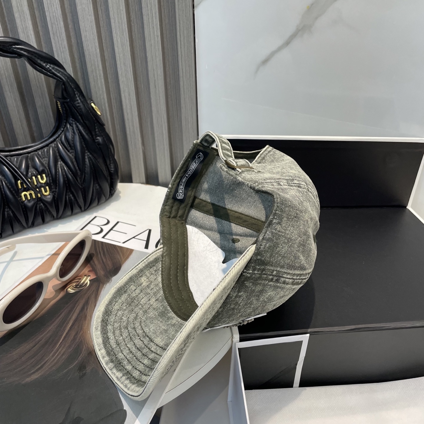   克罗心 🆕🆕25新款棒球帽，个性时尚经典十字架标志，休闲带点酷酷的感觉，中性款
男女同款！超好搭！
