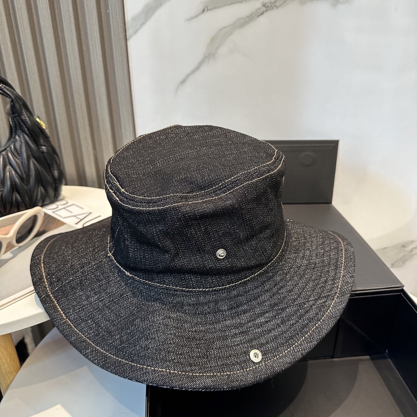 miumiu缪缪牛仔渔夫帽,卷边设计,专柜款,头围57cm