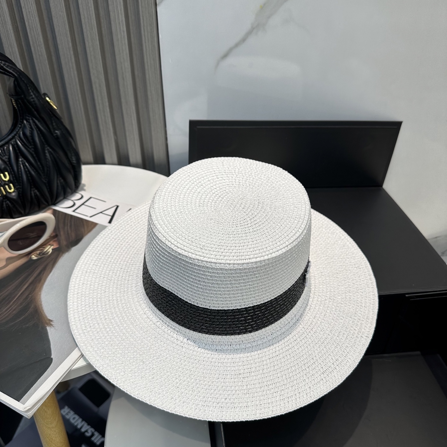 
迪奥 Dior2025新款草帽，高级定制，名媛风，细节待上，夏季防晒防紫外线，出行必备，百搭好看