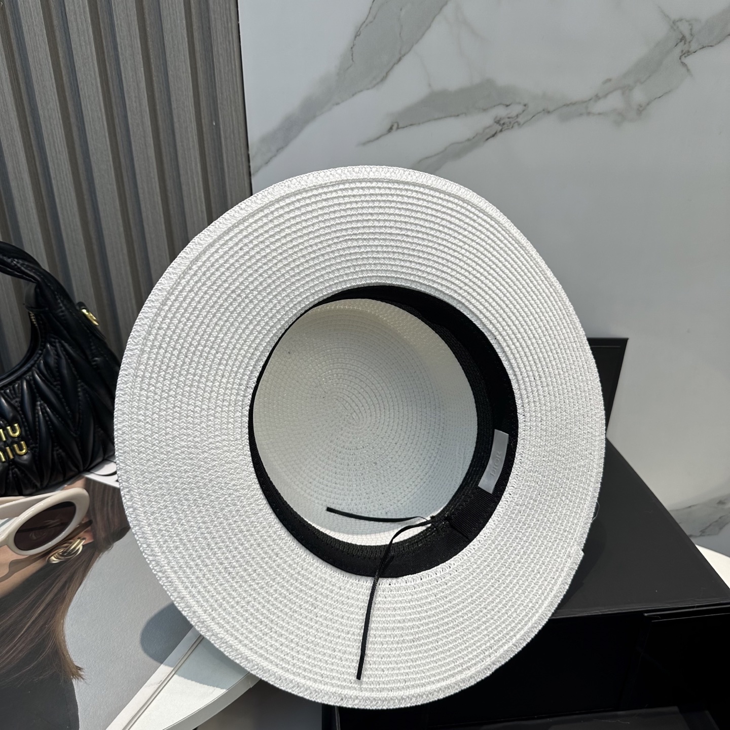 
迪奥 Dior2025新款草帽，高级定制，名媛风，细节待上，夏季防晒防紫外线，出行必备，百搭好看