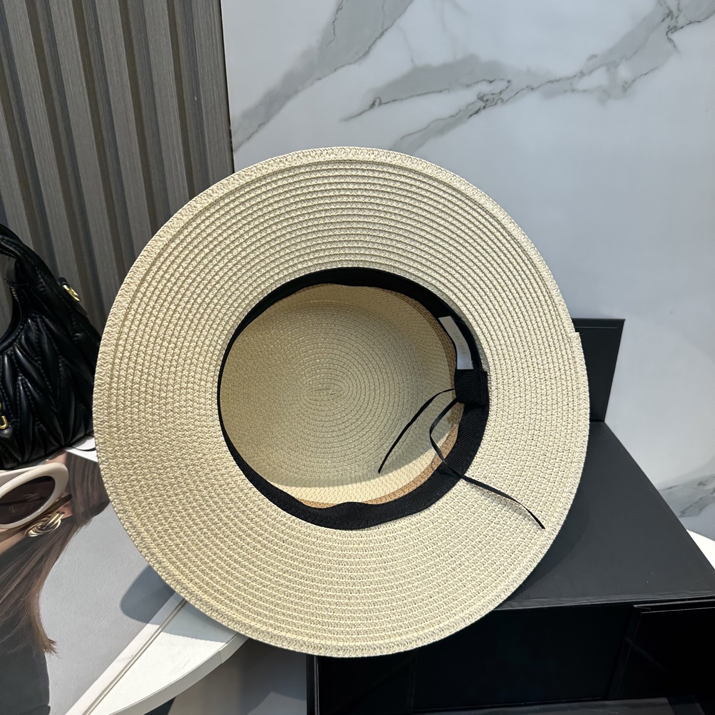 
迪奥 Dior2025新款草帽，高级定制，名媛风，细节待上，夏季防晒防紫外线，出行必备，百搭好看