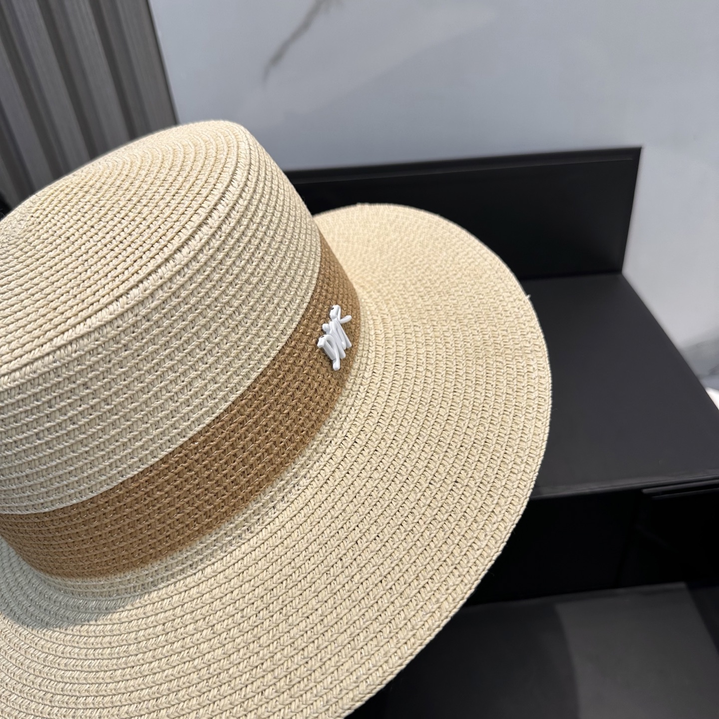 
迪奥 Dior2025新款草帽，高级定制，名媛风，细节待上，夏季防晒防紫外线，出行必备，百搭好看