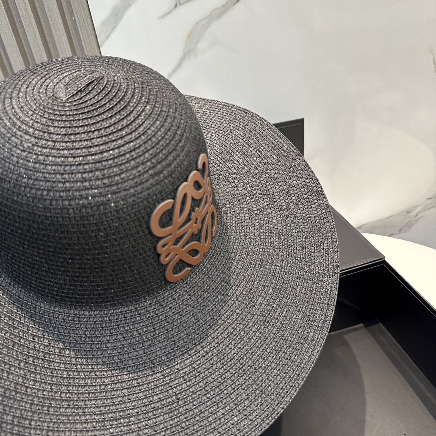  LOEWE罗意威大檐帽，太阳大草帽，细草制作，官方款开模，非市场普通版本,头围57cm