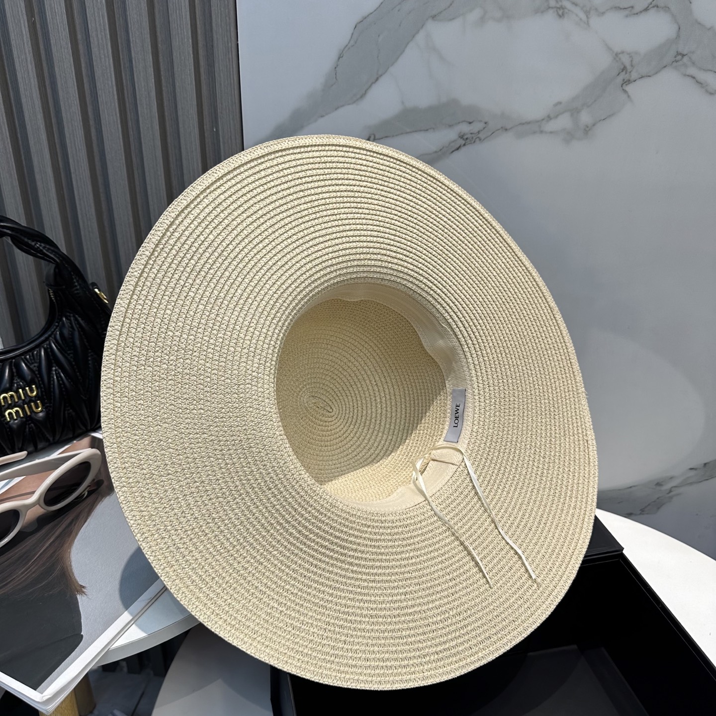 LOEWE罗意威大檐帽，太阳大草帽，细草制作，官方款开模，非市场普通版本,头围57cm