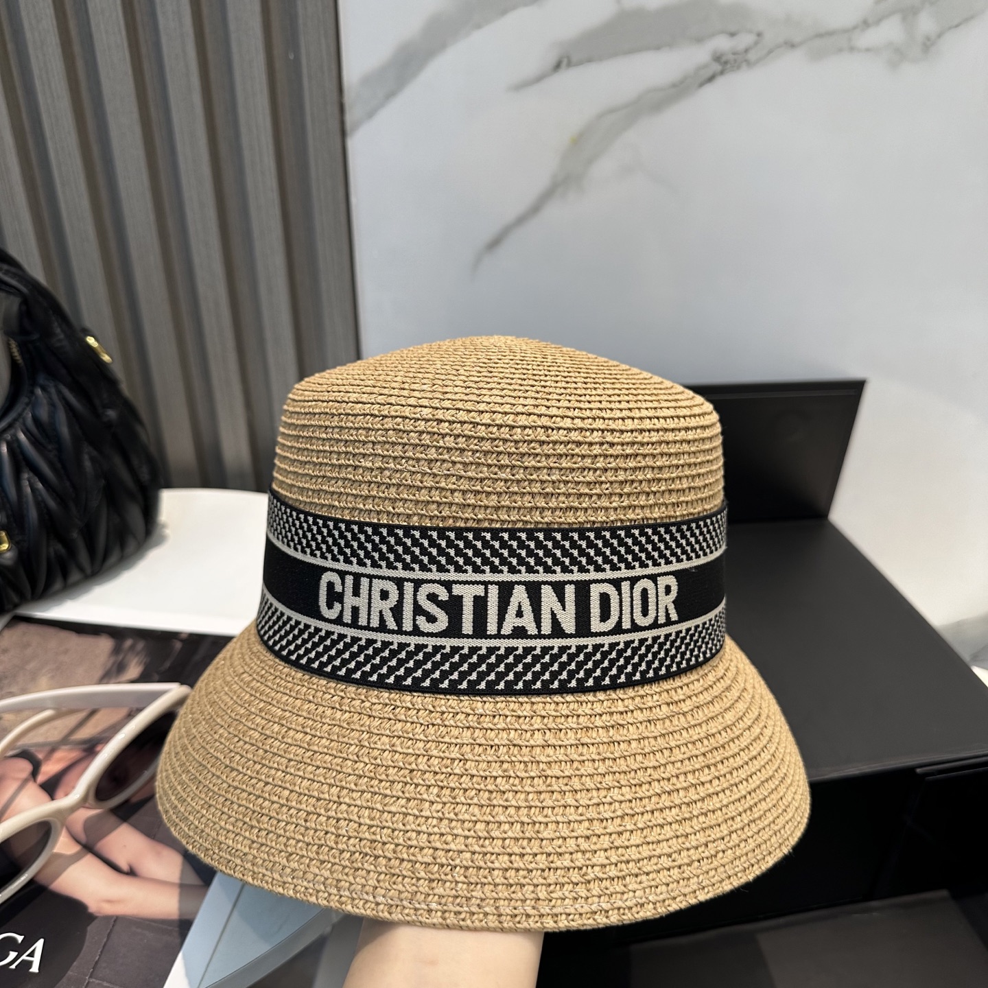 
迪奥 Dior2025新款草帽，高级定制，名媛风，细节待上，夏季防晒防紫外线，出行必备，百搭好看