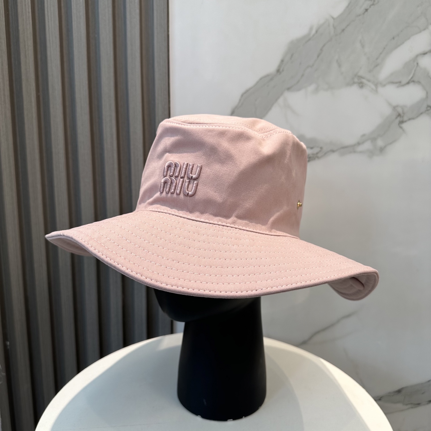 미우미우 모자 120370 Miu Miu Cap
