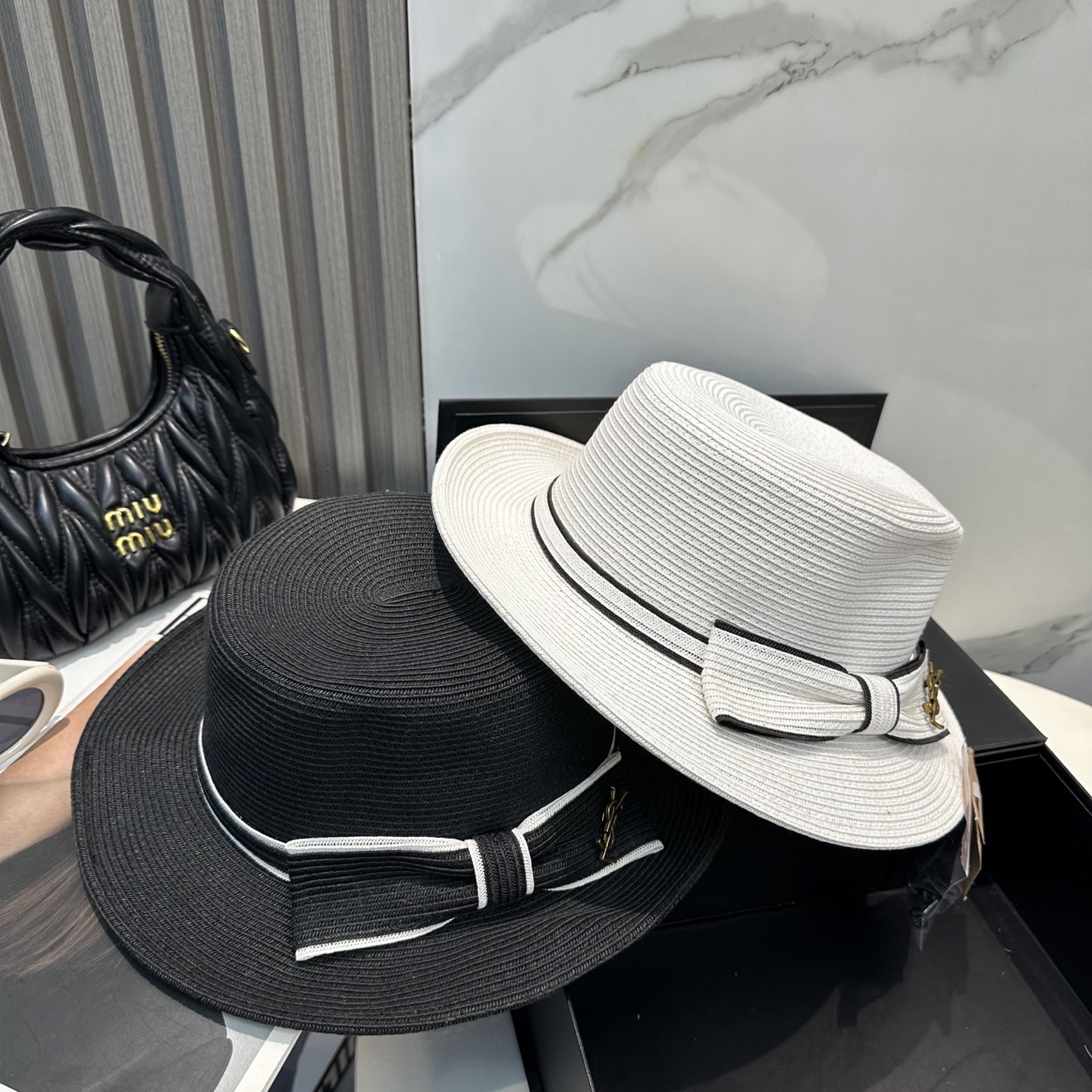 
香奈儿 2025新款平顶草帽，高级定制，名媛风，细节待上，夏季防晒防紫外线，出行必备，百搭好看