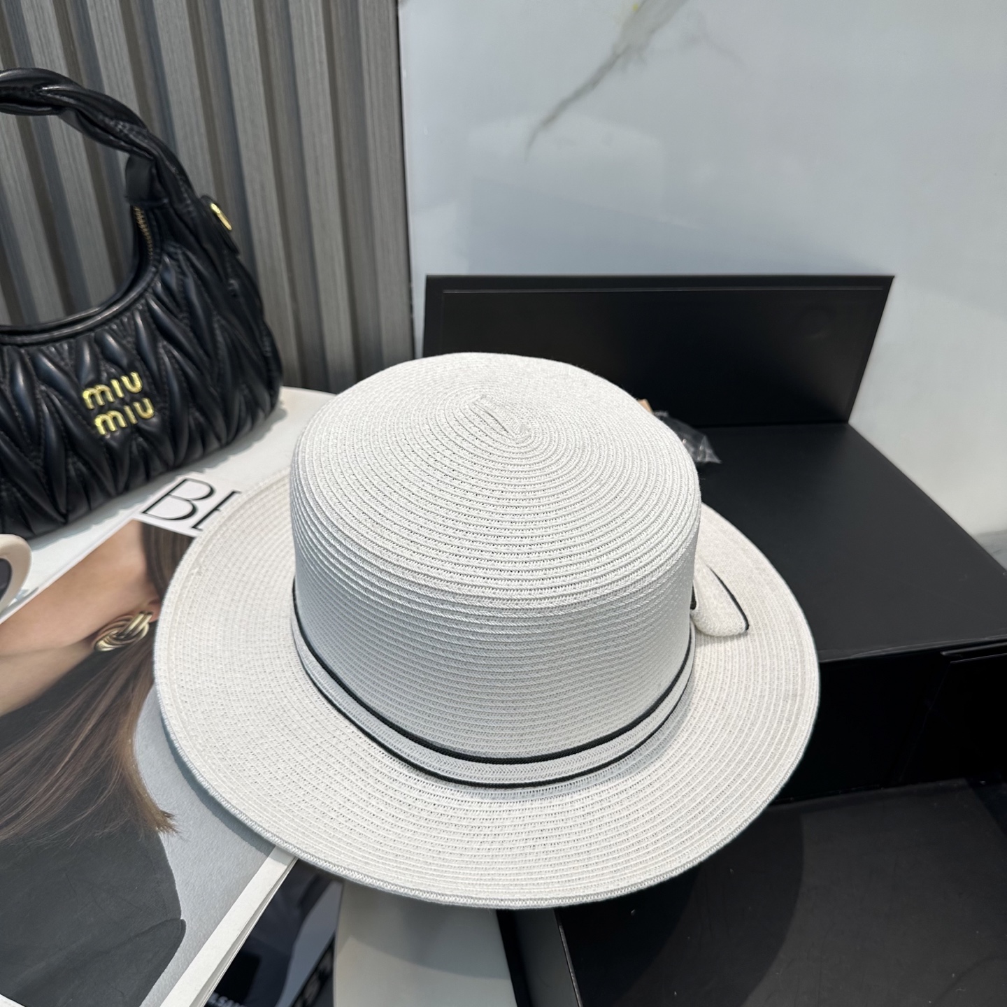 
香奈儿 2025新款平顶草帽，高级定制，名媛风，细节待上，夏季防晒防紫外线，出行必备，百搭好看