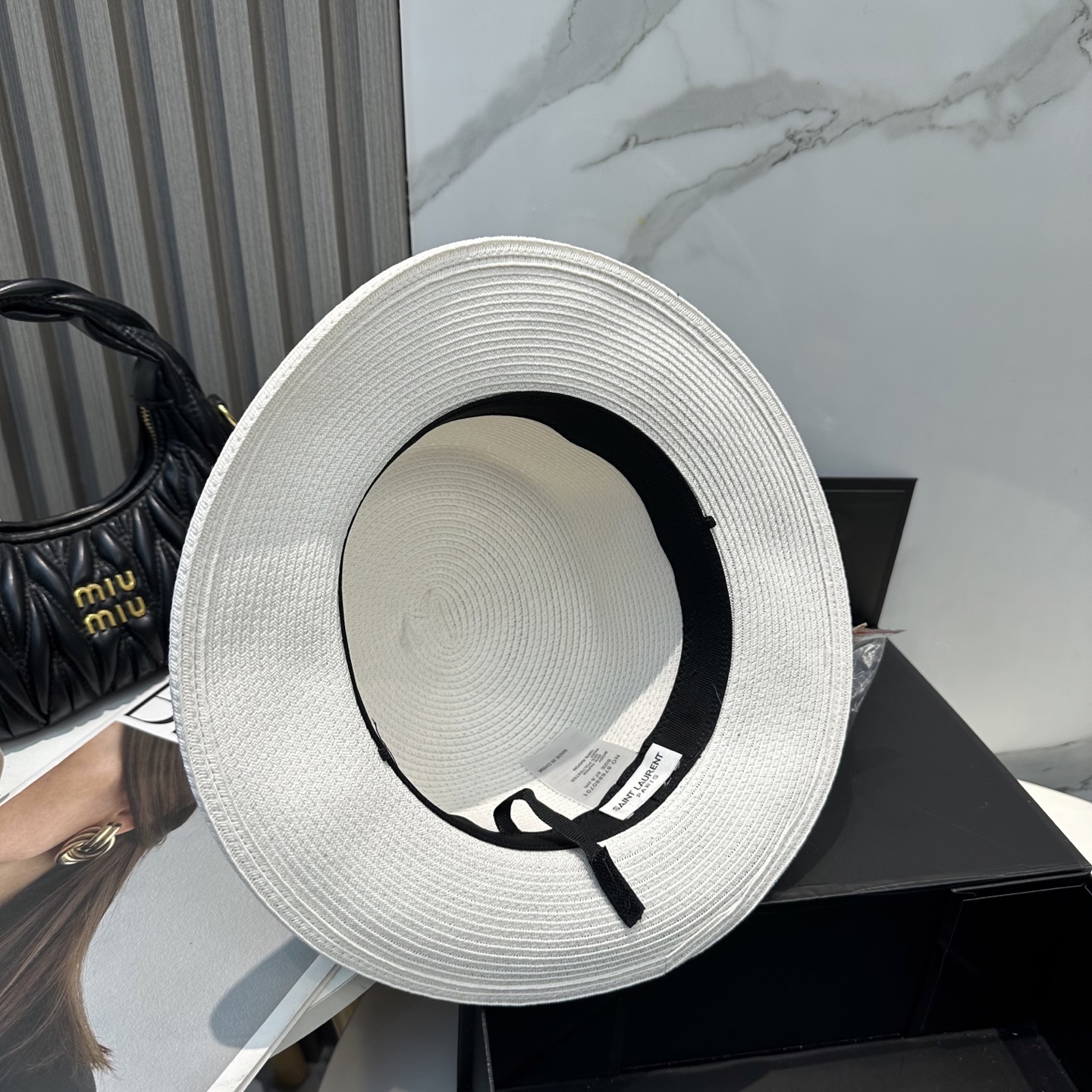 
香奈儿 2025新款平顶草帽，高级定制，名媛风，细节待上，夏季防晒防紫外线，出行必备，百搭好看