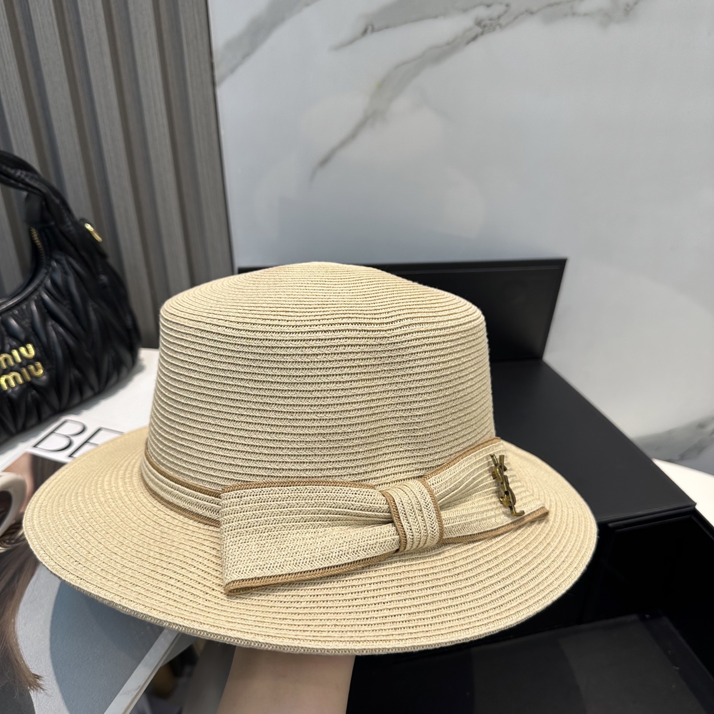 
香奈儿 2025新款平顶草帽，高级定制，名媛风，细节待上，夏季防晒防紫外线，出行必备，百搭好看