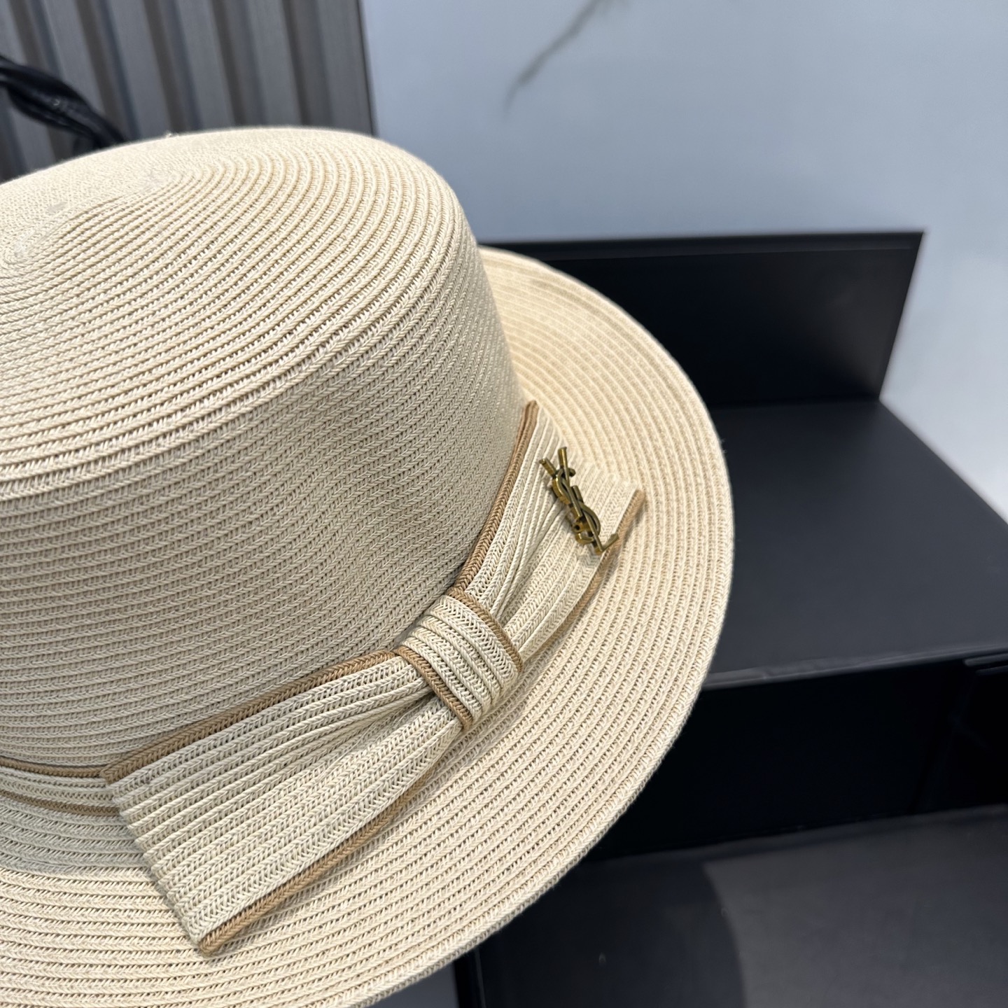 
香奈儿 2025新款平顶草帽，高级定制，名媛风，细节待上，夏季防晒防紫外线，出行必备，百搭好看