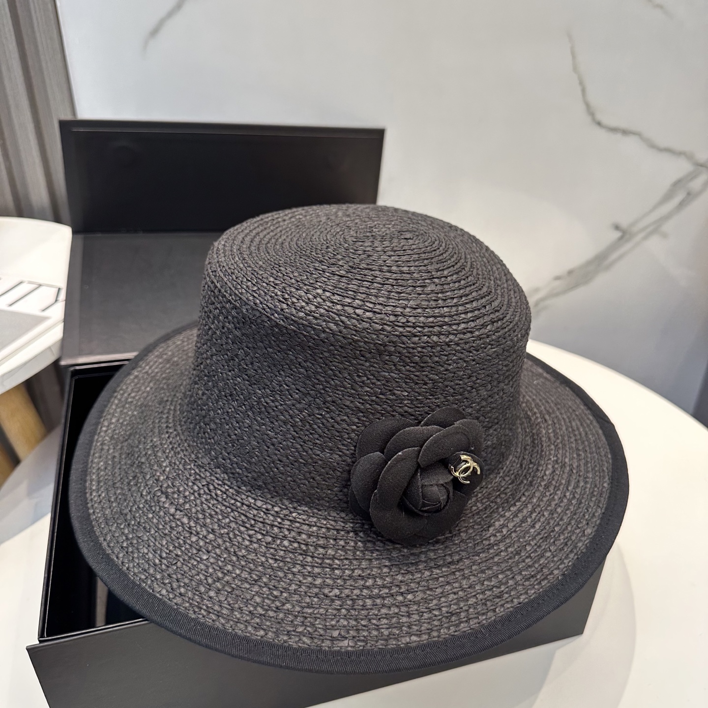 
香奈儿 2025新款草帽，高级定制，名媛赫本风，细节待上，夏季防晒防紫外线，出行必备，百搭好看