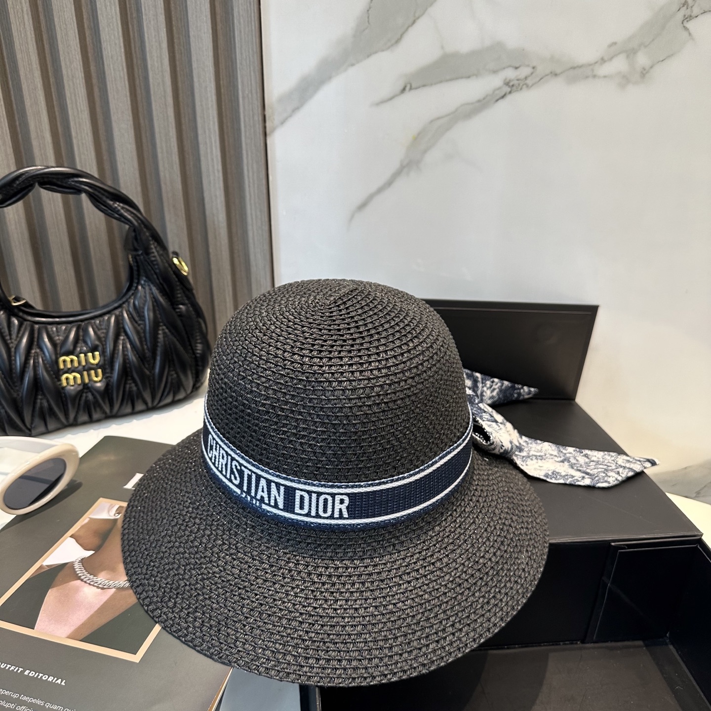 【DIOR迪奥】爆款织带草编草帽礼帽🤩细节控，简约大方，百搭单品～出街首选，新款帽型超美腻
