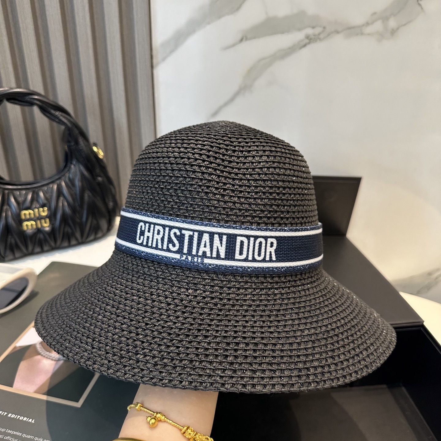 【DIOR迪奥】爆款织带草编草帽礼帽🤩细节控，简约大方，百搭单品～出街首选，新款帽型超美腻