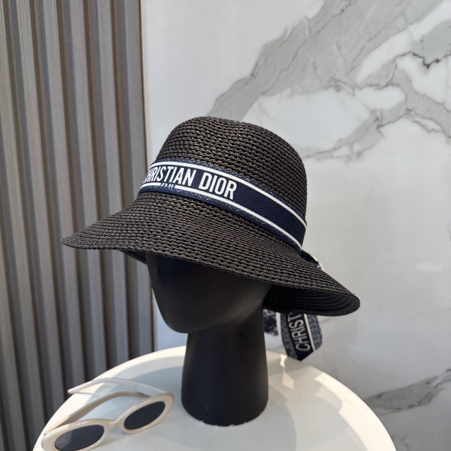 【DIOR迪奥】爆款织带草编草帽礼帽🤩细节控，简约大方，百搭单品～出街首选，新款帽型超美腻