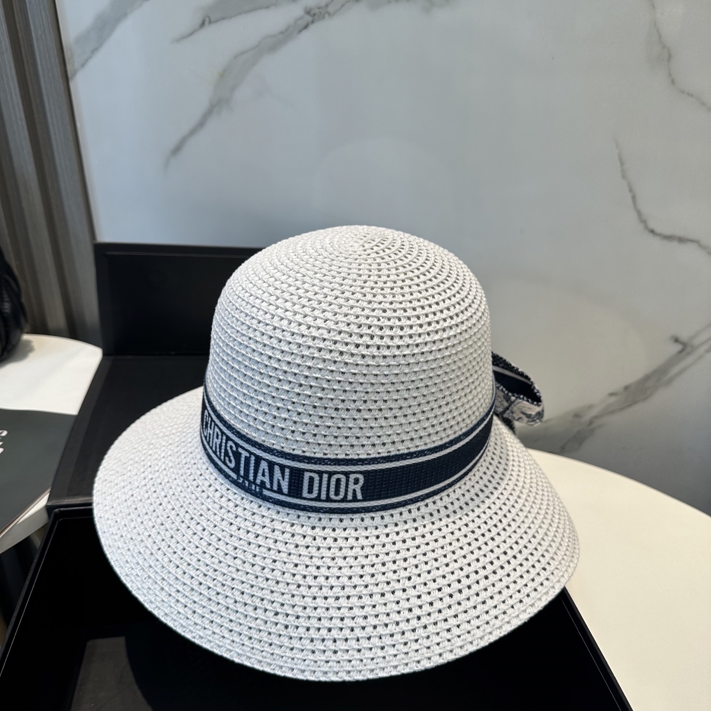 【DIOR迪奥】爆款织带草编草帽礼帽🤩细节控，简约大方，百搭单品～出街首选，新款帽型超美腻
