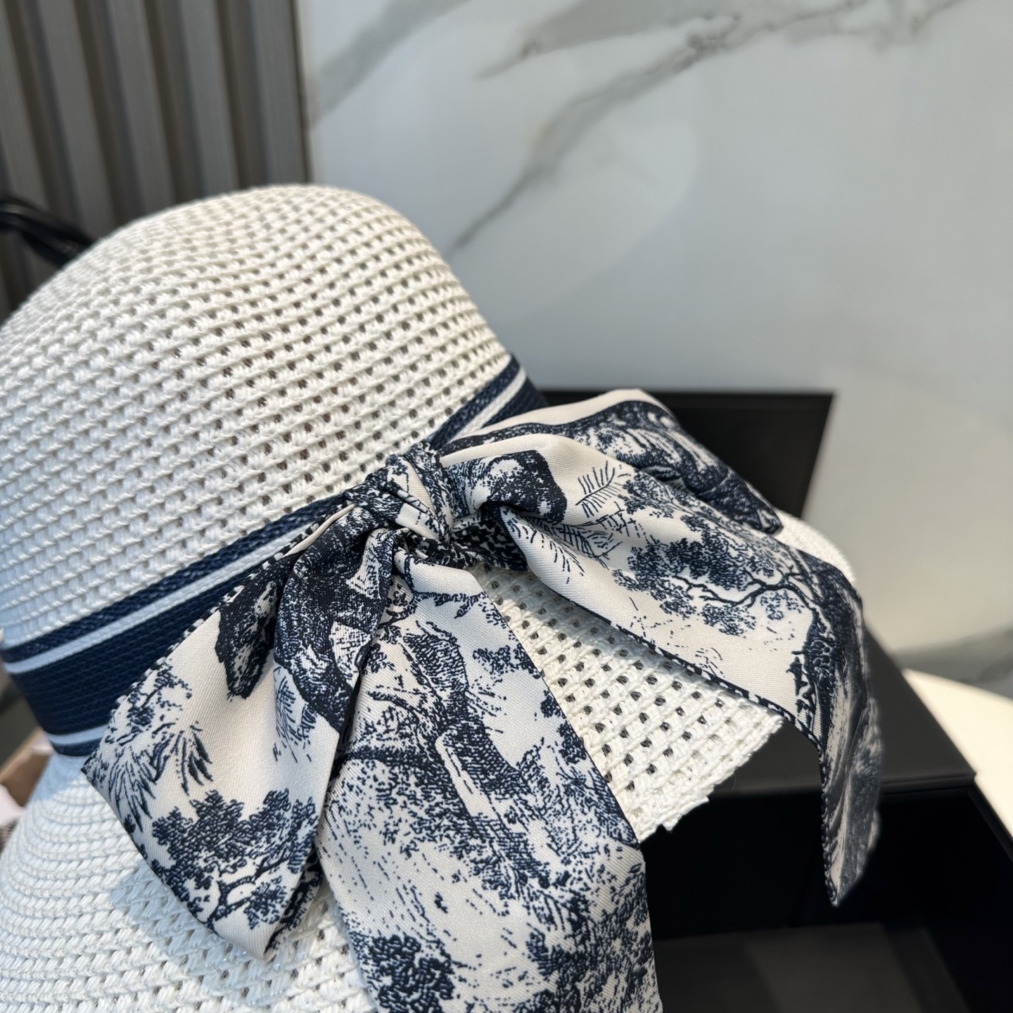 【DIOR迪奥】爆款织带草编草帽礼帽🤩细节控，简约大方，百搭单品～出街首选，新款帽型超美腻