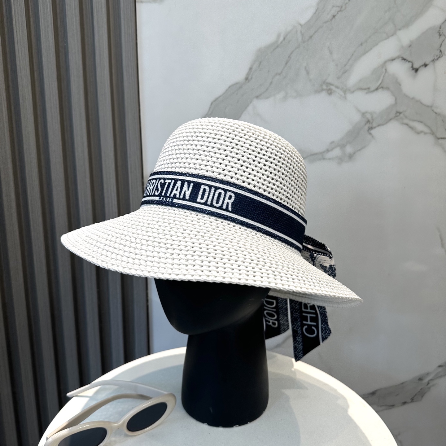 【DIOR迪奥】爆款织带草编草帽礼帽🤩细节控，简约大方，百搭单品～出街首选，新款帽型超美腻