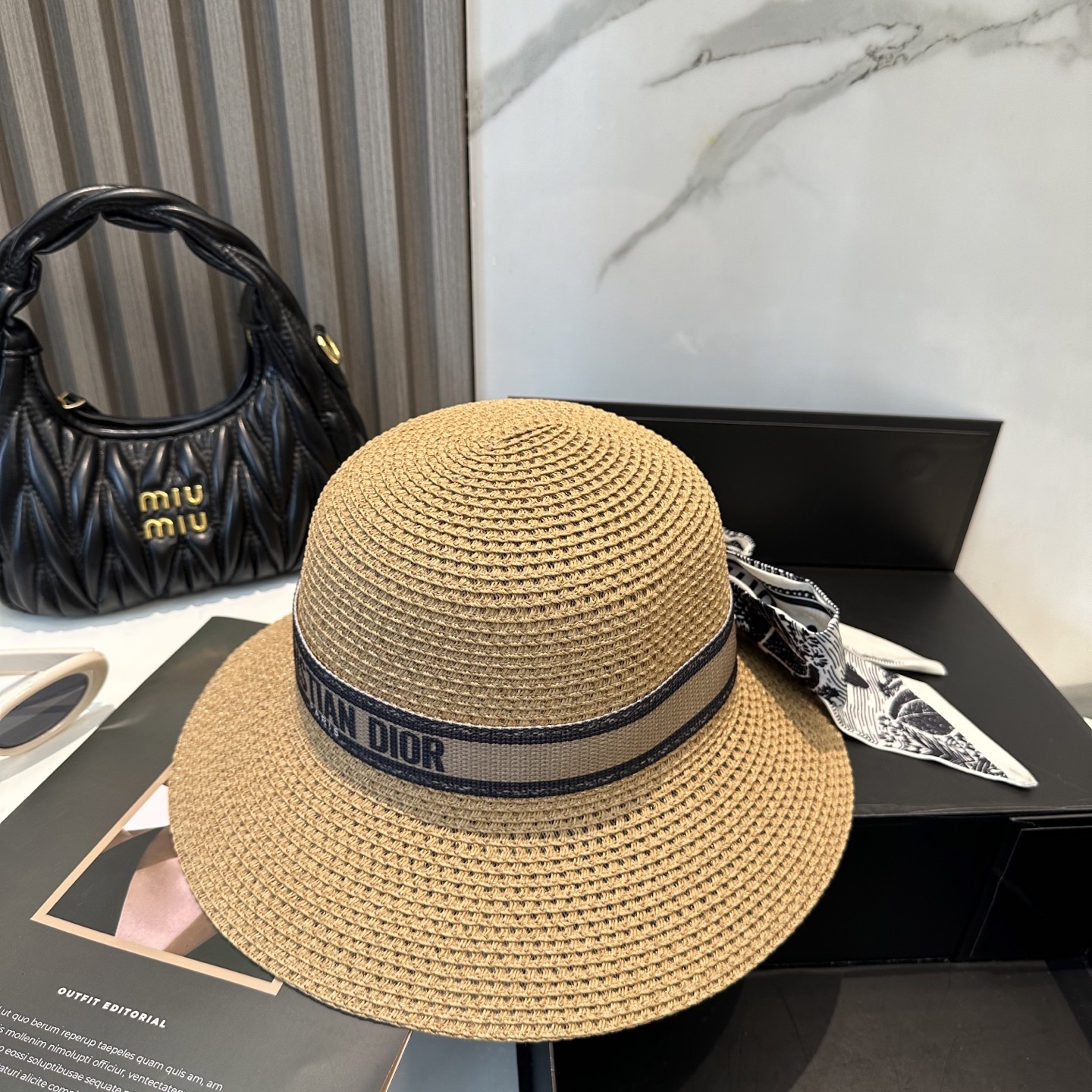 【DIOR迪奥】爆款织带草编草帽礼帽🤩细节控，简约大方，百搭单品～出街首选，新款帽型超美腻