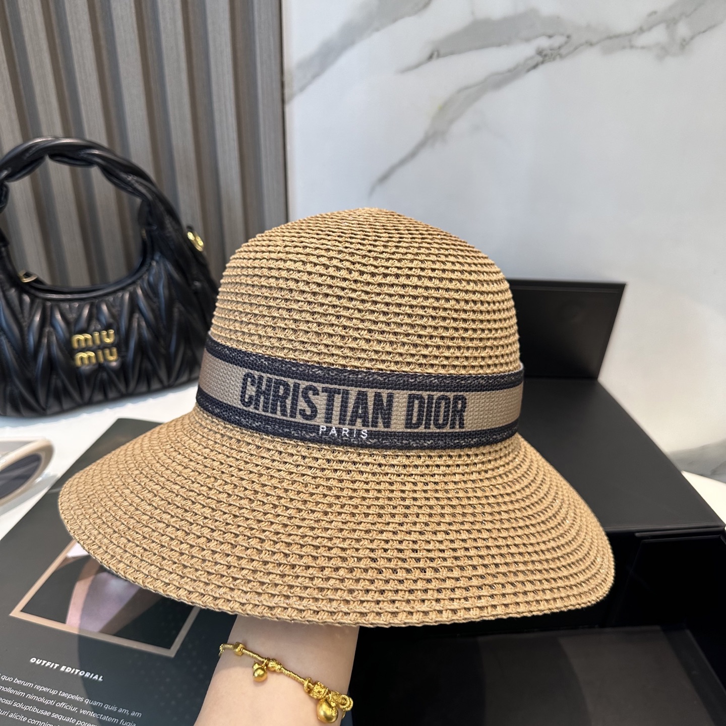 【DIOR迪奥】爆款织带草编草帽礼帽🤩细节控，简约大方，百搭单品～出街首选，新款帽型超美腻