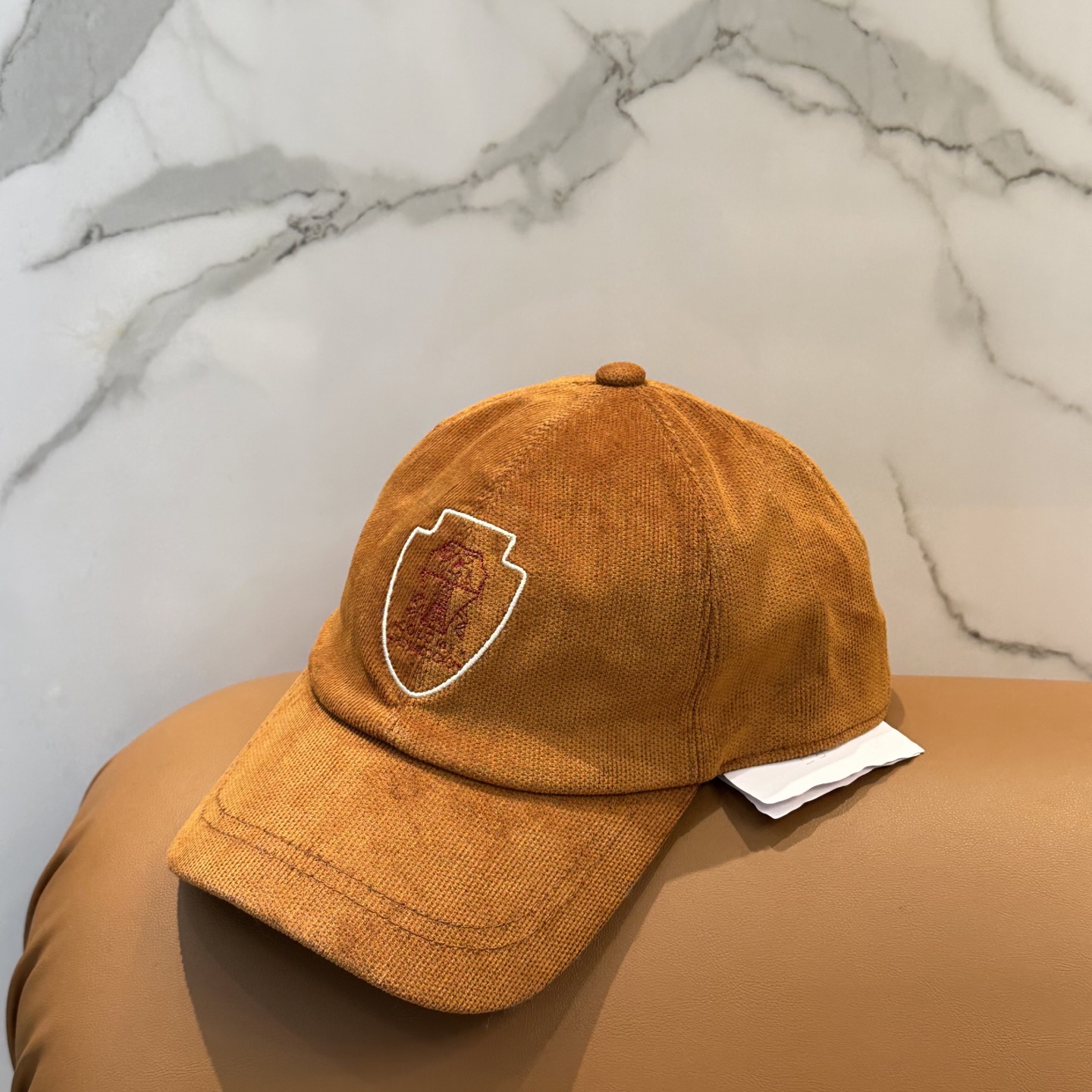 brunello cucinelli布鲁内洛 •库奇内利 专柜新款高版本皮绒棒球帽，大牌同步，超好出货！