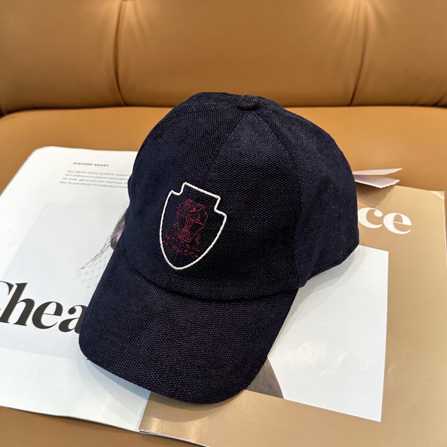 brunello cucinelli布鲁内洛 •库奇内利 专柜新款高版本棒球帽，大牌同步，超好出货！颜色