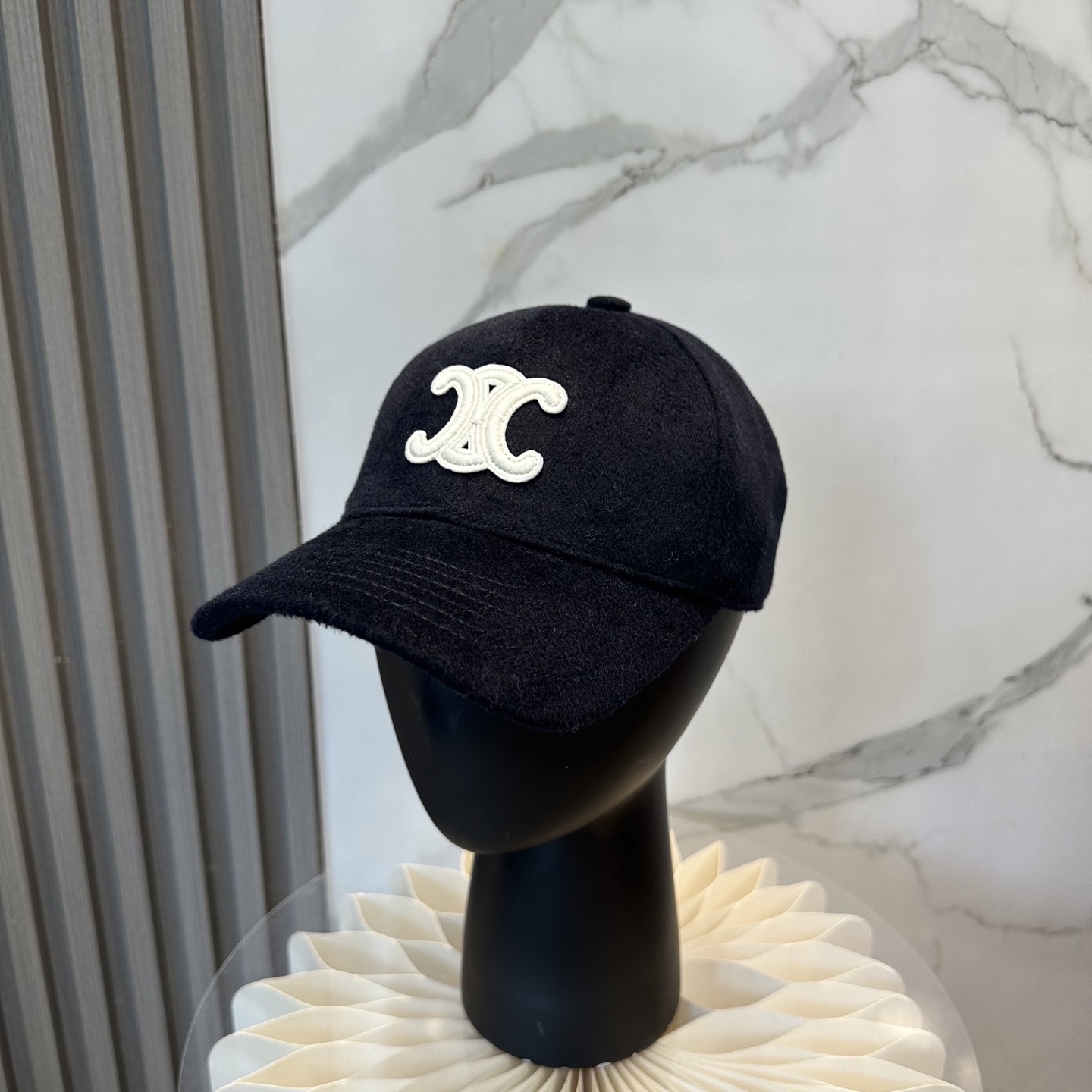 赛琳 秋冬新款羊绒毛棒球帽 简约爆款，大牌同步，超好搭配，出货！