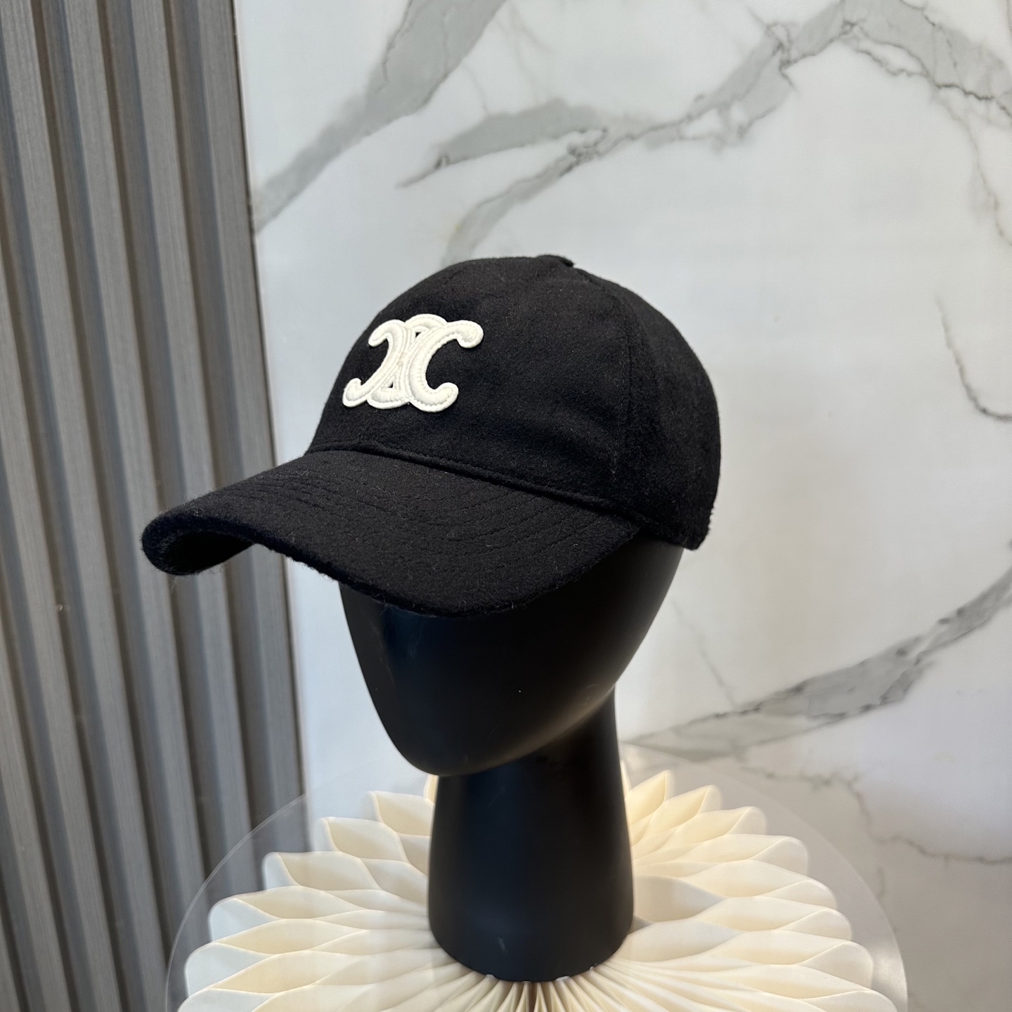 赛琳 秋冬新款羊绒毛棒球帽 简约爆款，大牌同步，超好搭配，出货！