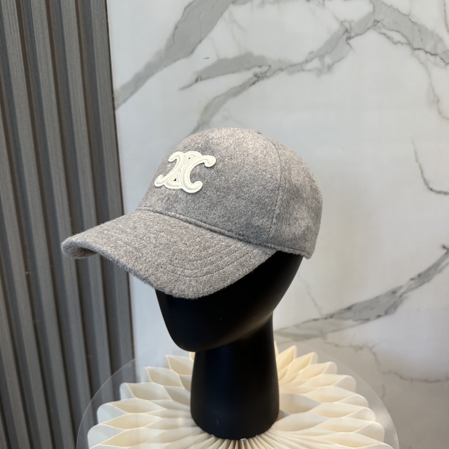 赛琳 秋冬新款羊绒毛棒球帽 简约爆款，大牌同步，超好搭配，出货！