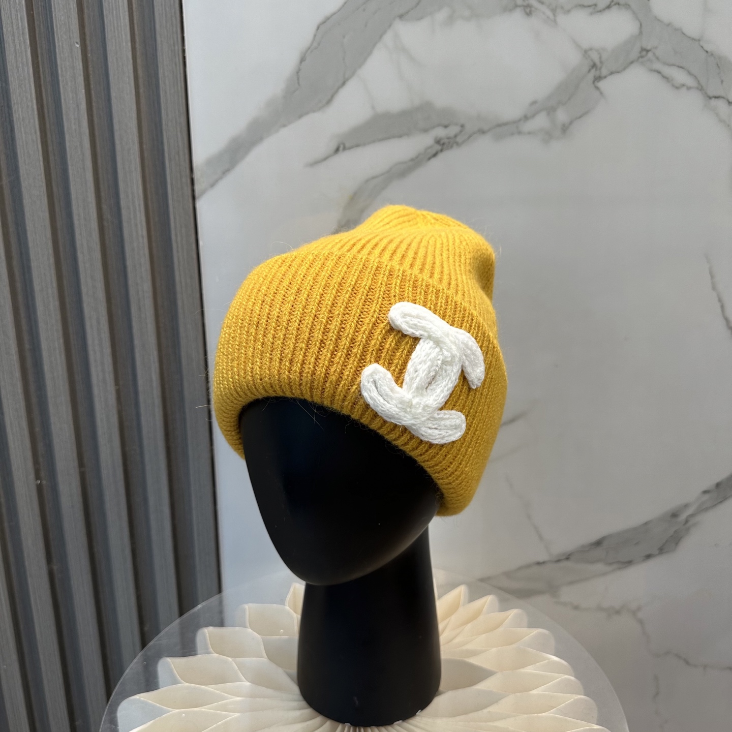 香奈儿CHANEL 小香爆款针织帽！小红书新品发布，太🉑️了，高弹面料 经典色系，男女同款哦