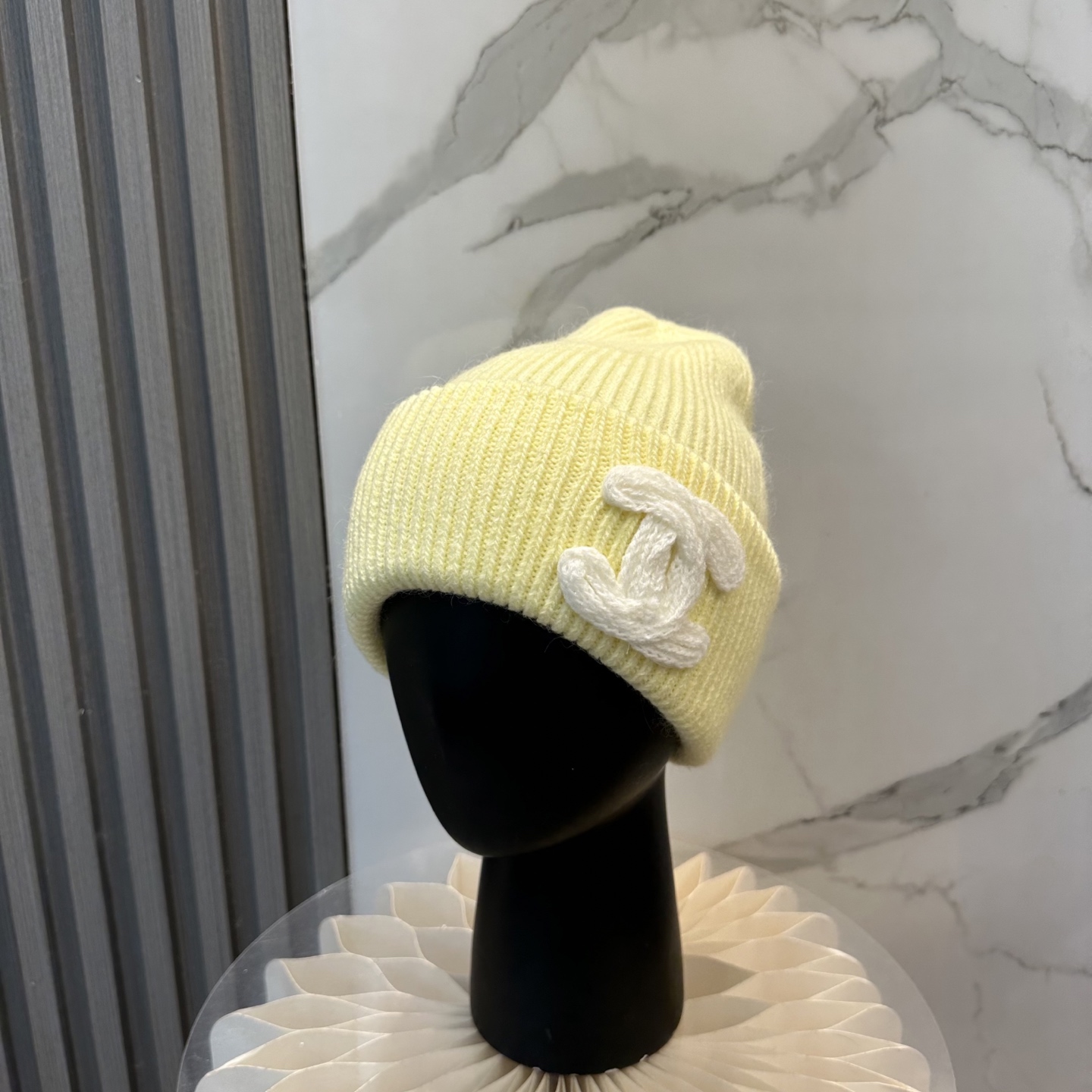 香奈儿CHANEL 小香爆款针织帽！小红书新品发布，太🉑️了，高弹面料 经典色系，男女同款哦