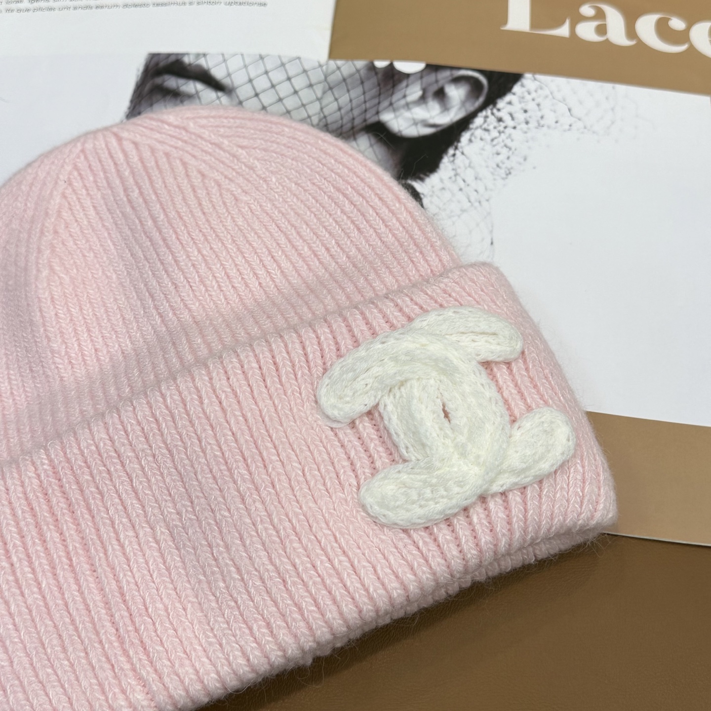 香奈儿CHANEL 小香爆款针织帽！小红书新品发布，太🉑️了，高弹面料 经典色系，男女同款哦