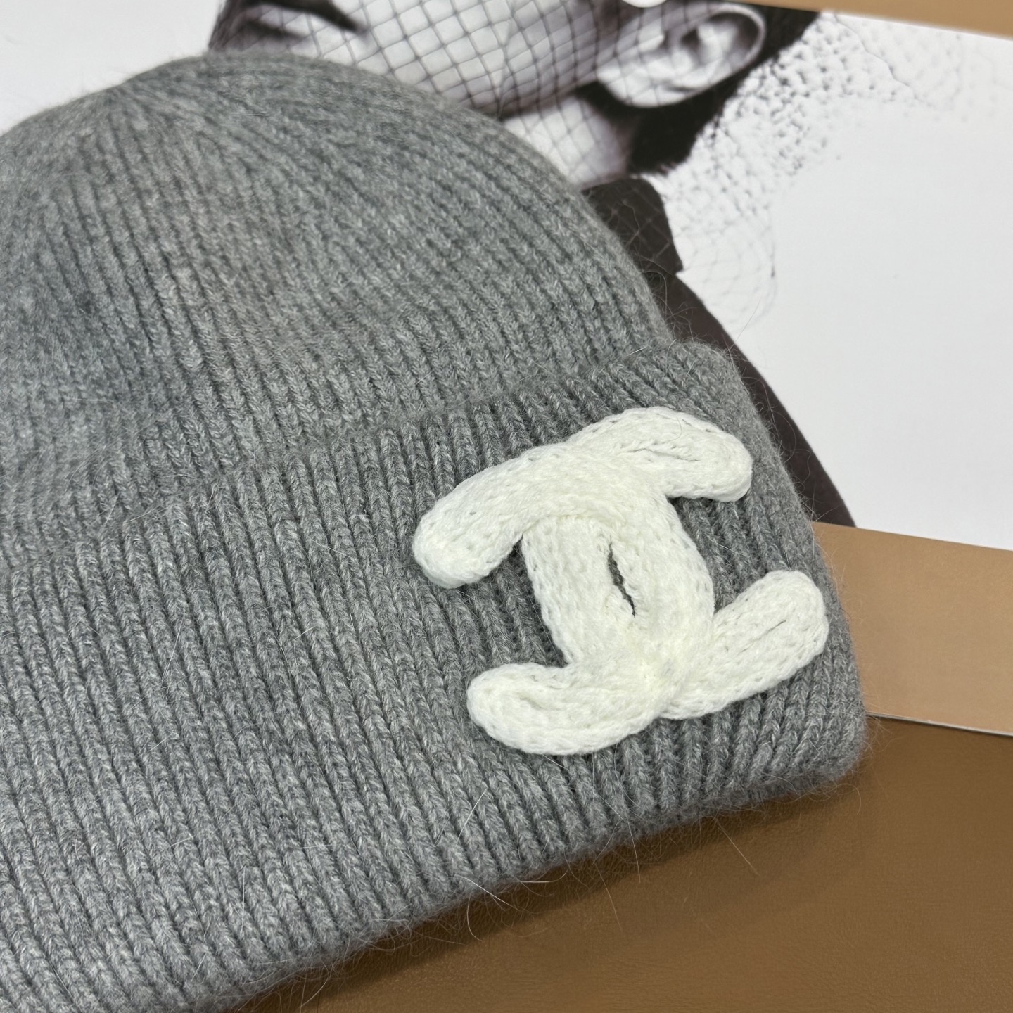 香奈儿CHANEL 小香爆款针织帽！小红书新品发布，太🉑️了，高弹面料 经典色系，男女同款哦