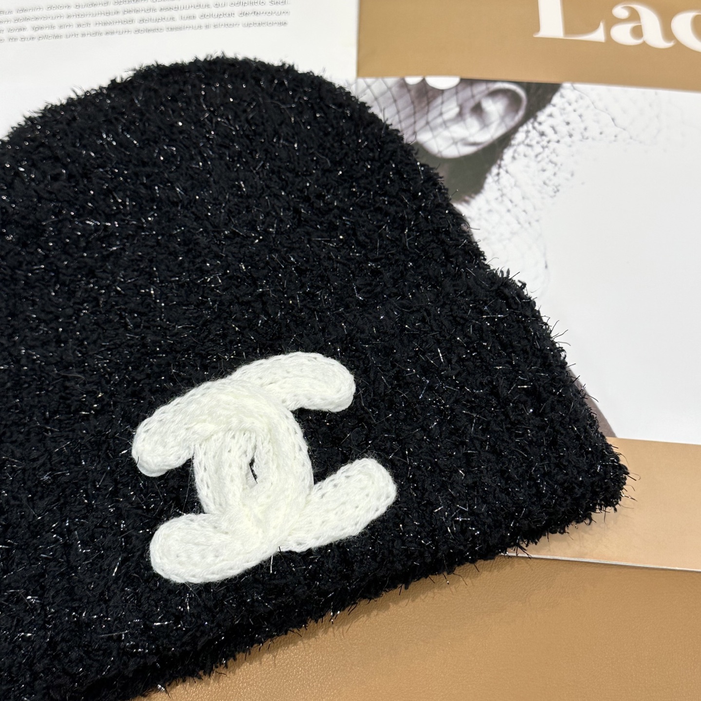 香奈儿CHANEL 小香爆款针织帽！小红书新品发布，太🉑️了，高弹面料 经典色系，男女同款哦