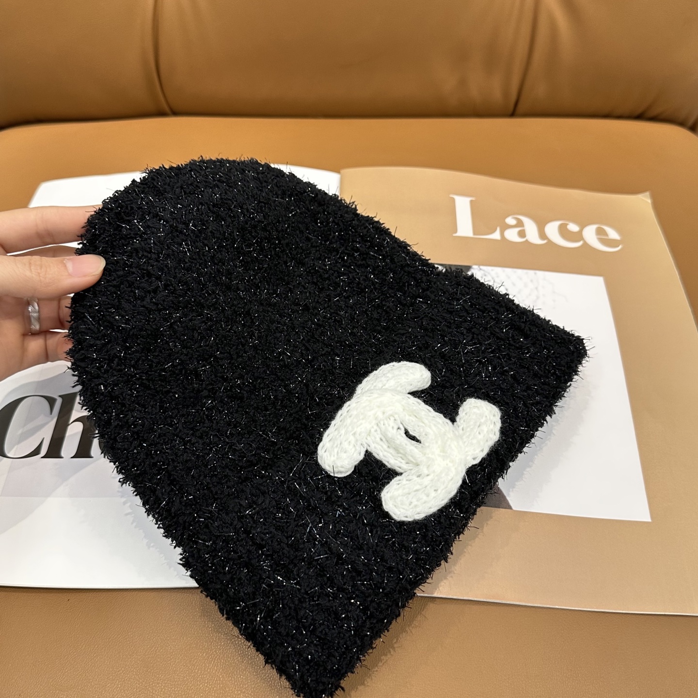 香奈儿CHANEL 小香爆款针织帽！小红书新品发布，太🉑️了，高弹面料 经典色系，男女同款哦