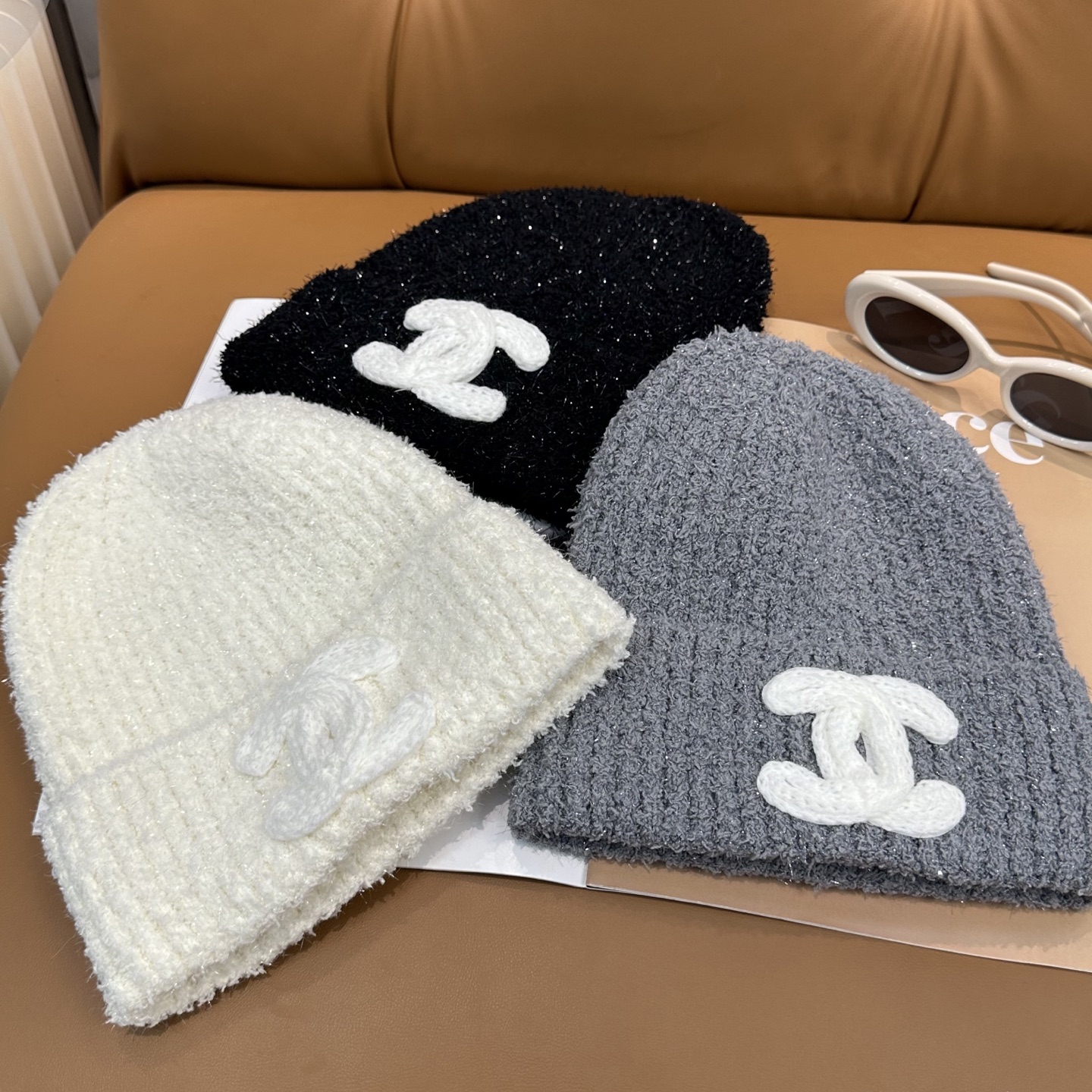 香奈儿CHANEL 小香爆款针织帽！小红书新品发布，太🉑️了，高弹面料 经典色系，男女同款哦