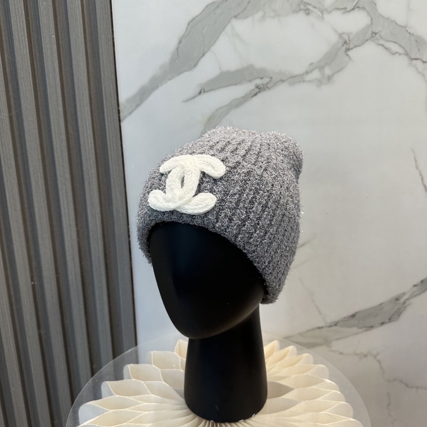 香奈儿CHANEL 小香爆款针织帽！小红书新品发布，太🉑️了，高弹面料 经典色系，男女同款哦