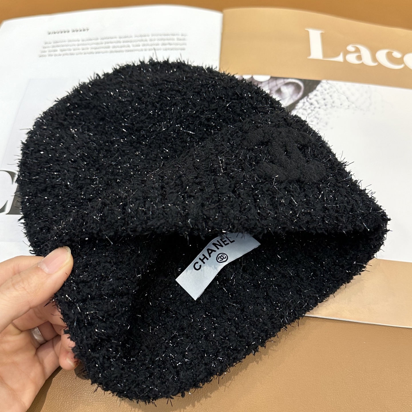 香奈儿CHANEL 小香爆款针织帽！小红书新品发布，太🉑️了，高弹面料 经典色系，男女同款哦