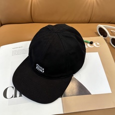 🔥MiuMiu缪缪帽子合集|高版本多巴胺“彩色抽绳”经典的字母标低调又有辨识度,最绝的是彩色抽绳设计!红 🔥MiuMiu缪缪帽子合集|高版本多巴胺“彩色抽绳”经典的字母标低调又有辨识度,最绝的是彩色抽绳设计!红