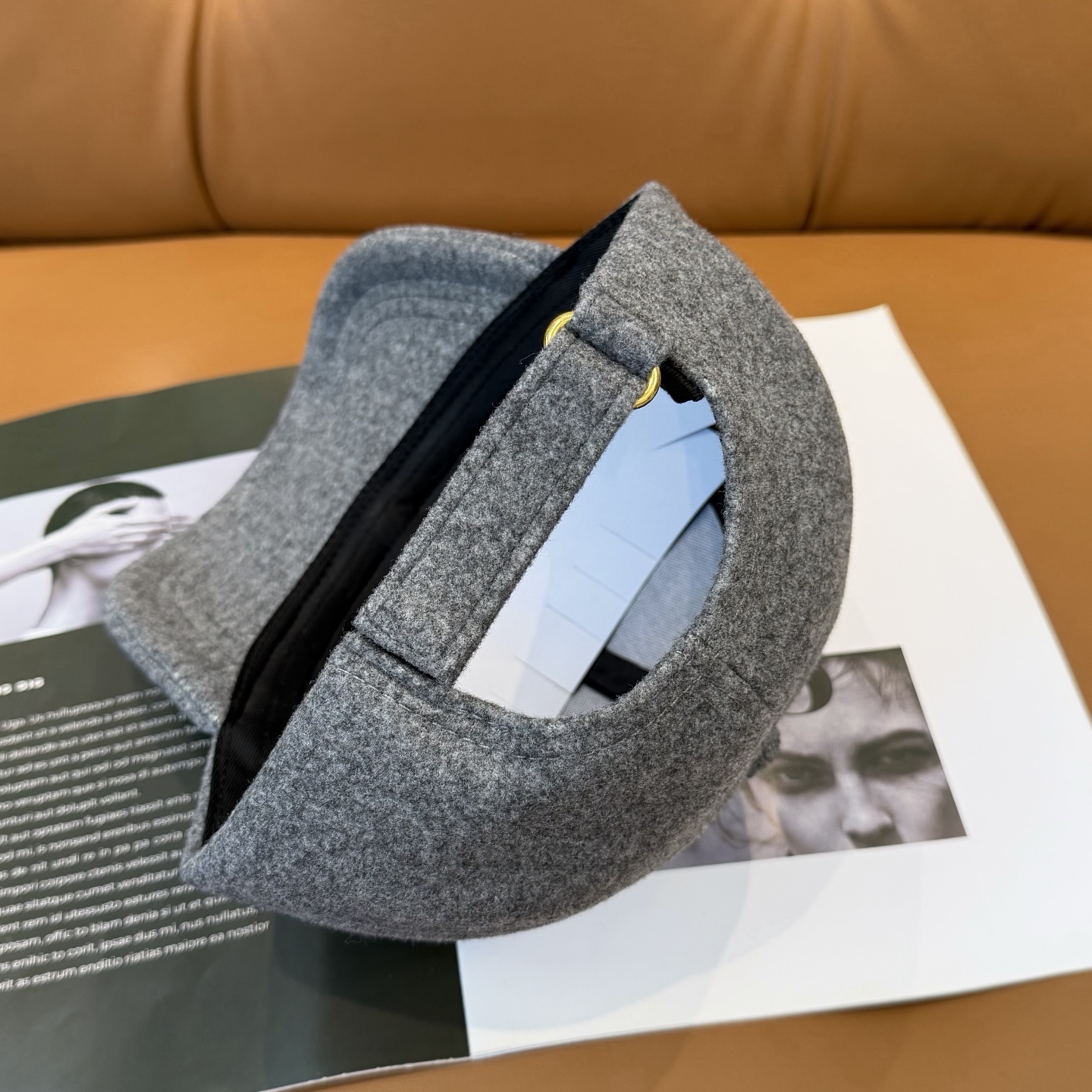 CHANEL 香奈儿 秋冬新款棒球帽 简约大气👈🏻👍休闲时尚👩潮流又有范👍百搭款！