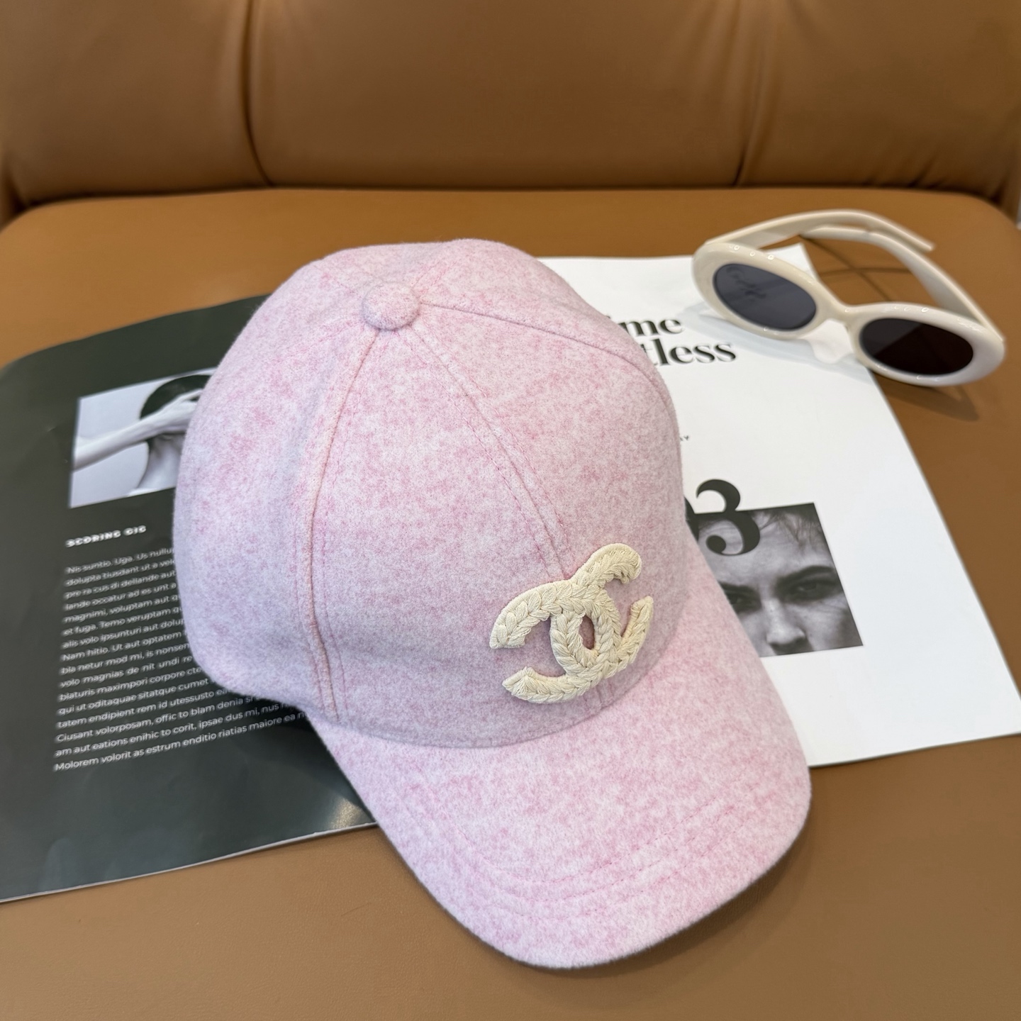 CHANEL 香奈儿 秋冬新款棒球帽 简约大气👈🏻👍休闲时尚👩潮流又有范👍百搭款！