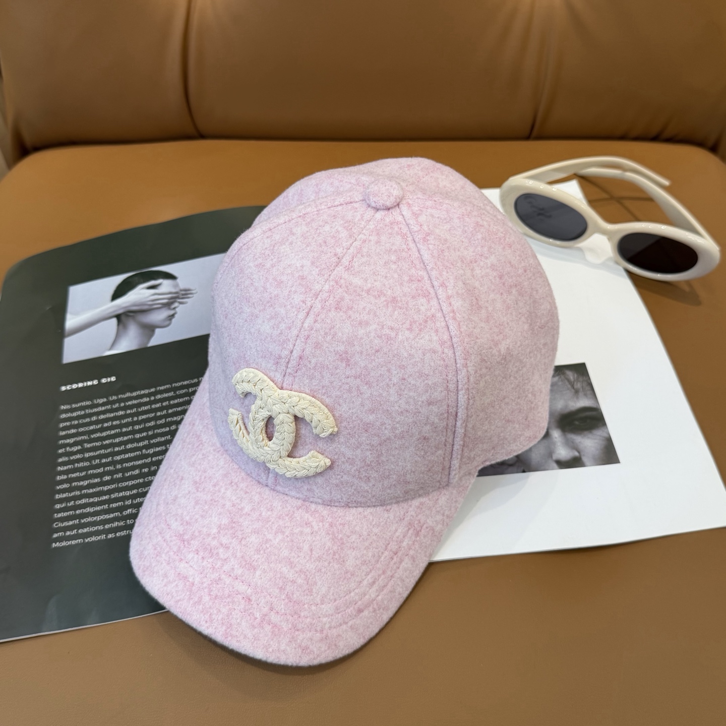 CHANEL 香奈儿 秋冬新款棒球帽 简约大气👈🏻👍休闲时尚👩潮流又有范👍百搭款！