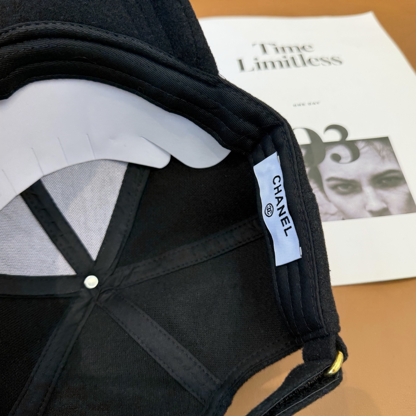 CHANEL 香奈儿 秋冬新款棒球帽 简约大气👈🏻👍休闲时尚👩潮流又有范👍百搭款！