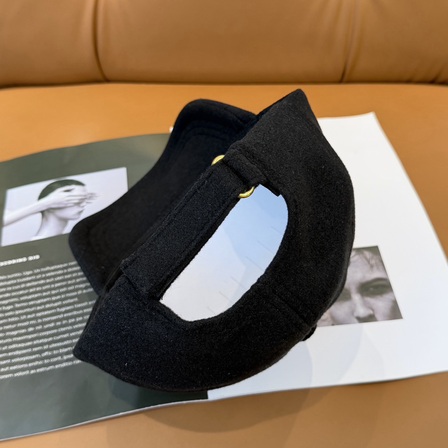 CHANEL 香奈儿 秋冬新款棒球帽 简约大气👈🏻👍休闲时尚👩潮流又有范👍百搭款！