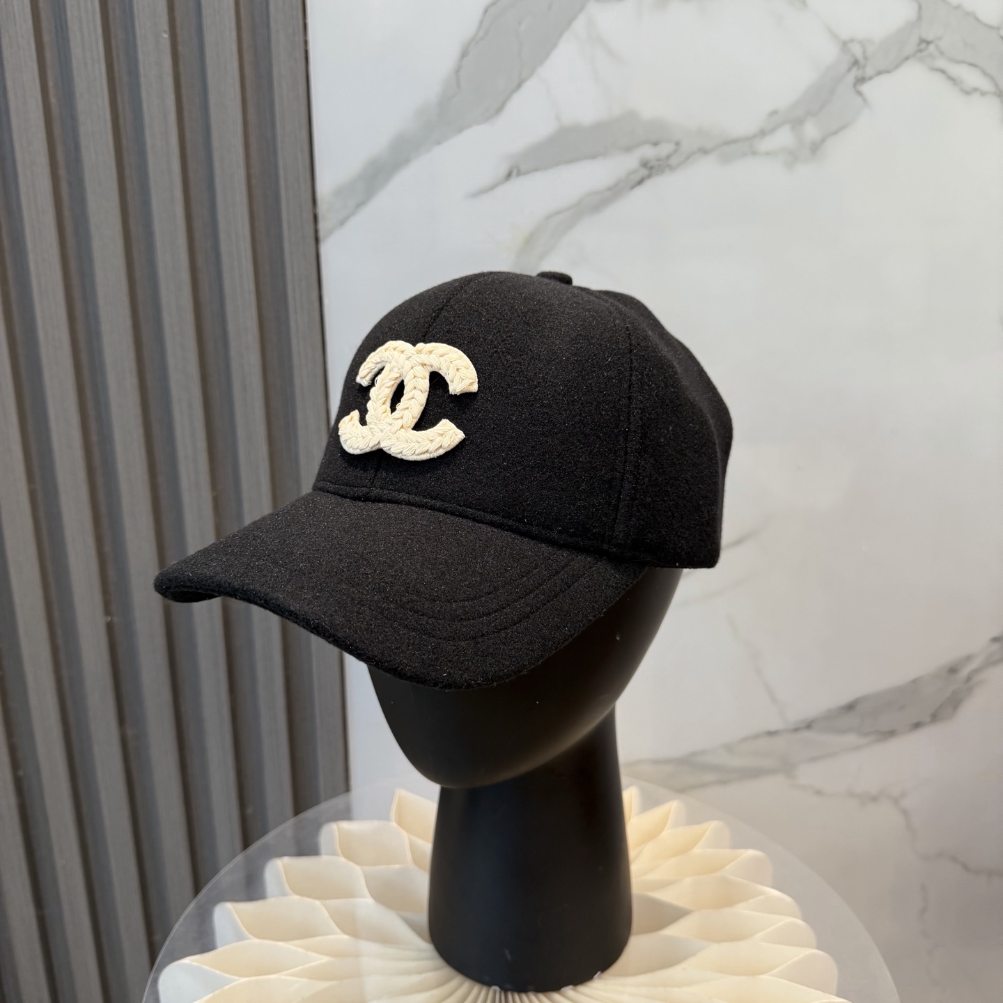CHANEL 香奈儿 秋冬新款棒球帽 简约大气👈🏻👍休闲时尚👩潮流又有范👍百搭款！