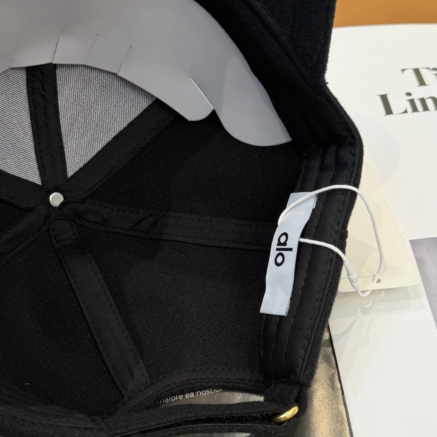 AIO 秋冬新款棒球帽 简约大气👈🏻👍休闲时尚👩潮流又有范👍百搭款！